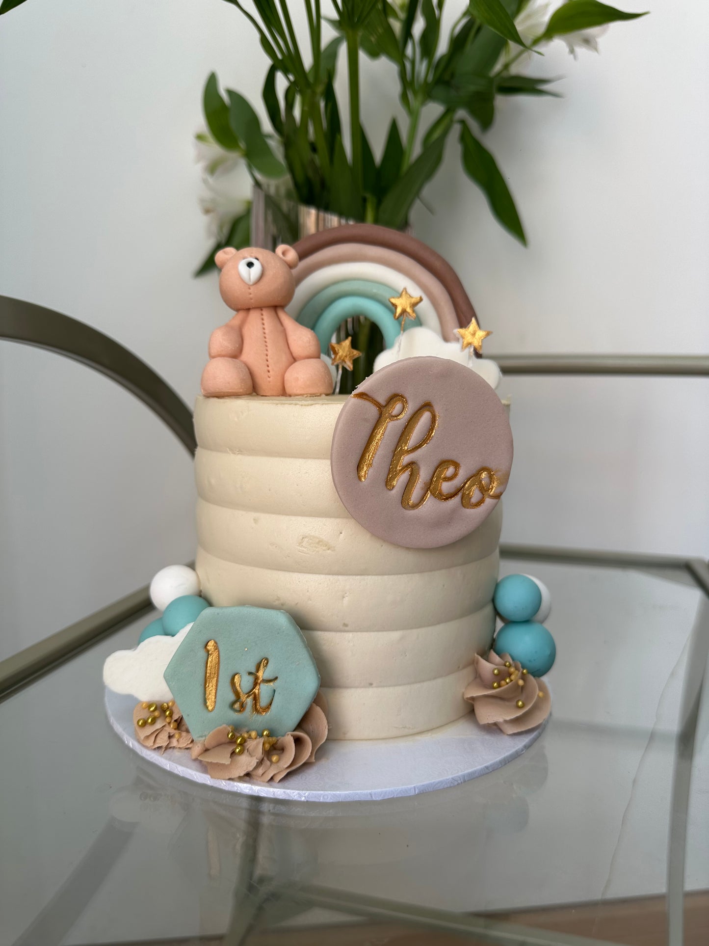 Bear Rainbow Didi Cake