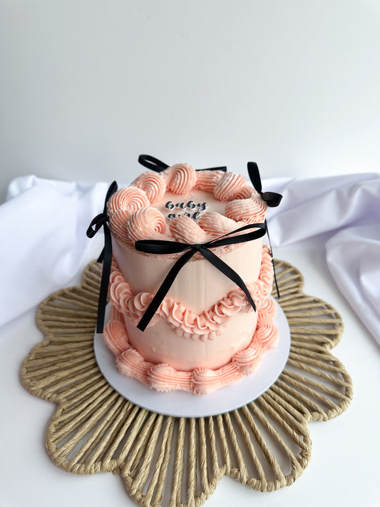 Vintage Bow Didi Cake